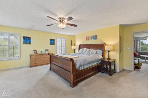 2845 Sleeping Ridge Way Indianapolis IN 46217