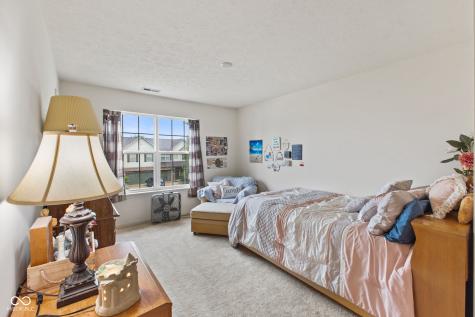 2845 Sleeping Ridge Way Indianapolis IN 46217