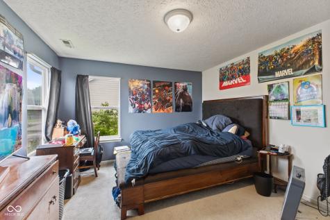 2845 Sleeping Ridge Way Indianapolis IN 46217
