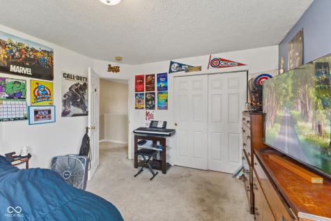 2845 Sleeping Ridge Way Indianapolis IN 46217