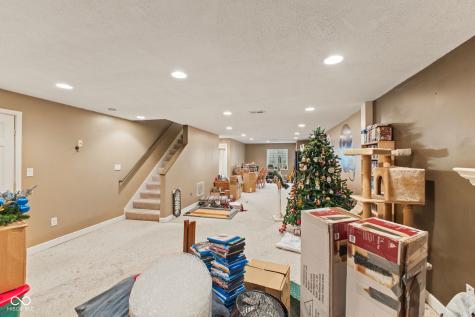 2845 Sleeping Ridge Way Indianapolis IN 46217
