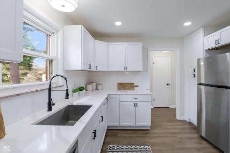 4749 Kessler View Drive Indianapolis IN 46220