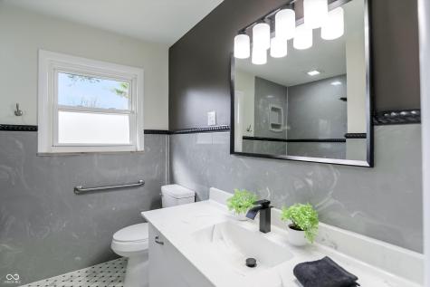 4749 Kessler View Drive Indianapolis IN 46220