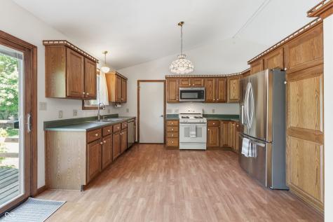 8768 Meadowridge Lane Indianapolis IN 46217