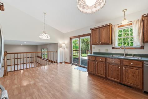 8768 Meadowridge Lane Indianapolis IN 46217