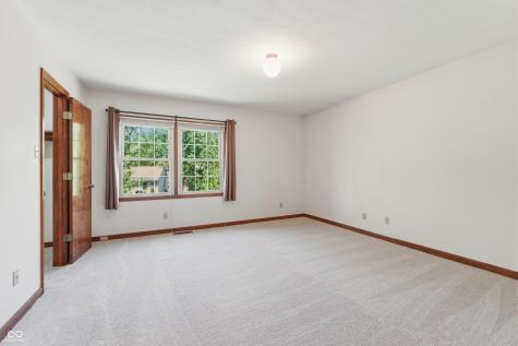 8768 Meadowridge Lane Indianapolis IN 46217