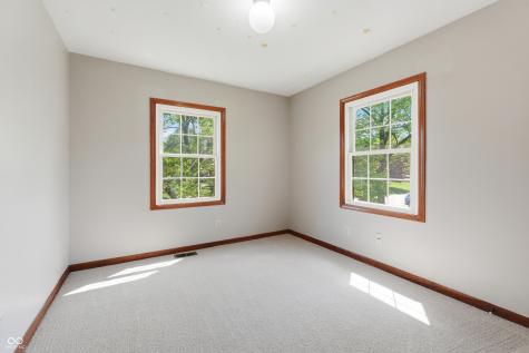 8768 Meadowridge Lane Indianapolis IN 46217