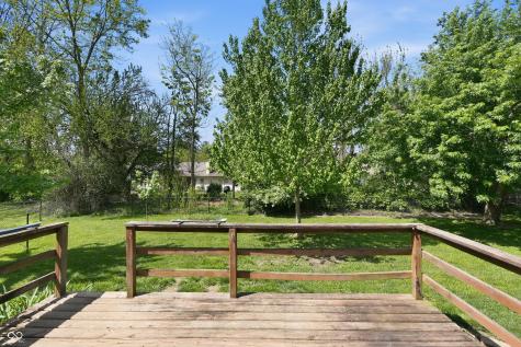 8768 Meadowridge Lane Indianapolis IN 46217
