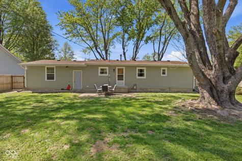 136 E Central Way Pendleton IN 46064
