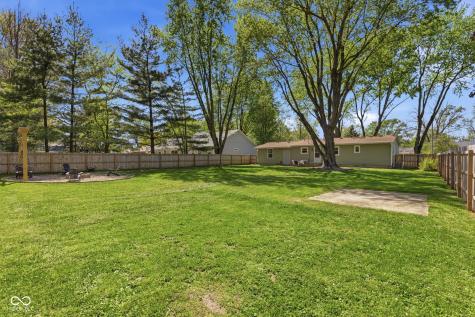 136 E Central Way Pendleton IN 46064
