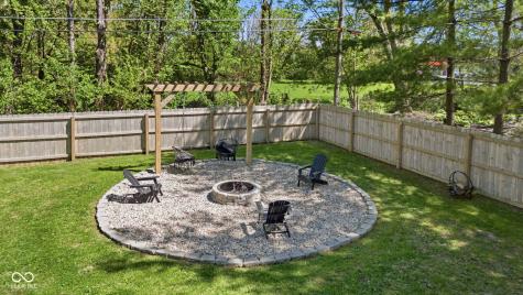 136 E Central Way Pendleton IN 46064
