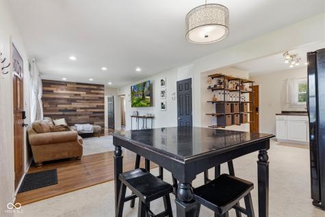 136 E Central Way Pendleton IN 46064