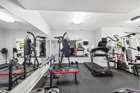 10219 Springstone Road Fishers IN 46055