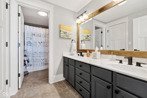 10219 Springstone Road Fishers IN 46055