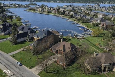 10219 Springstone Road Fishers IN 46055