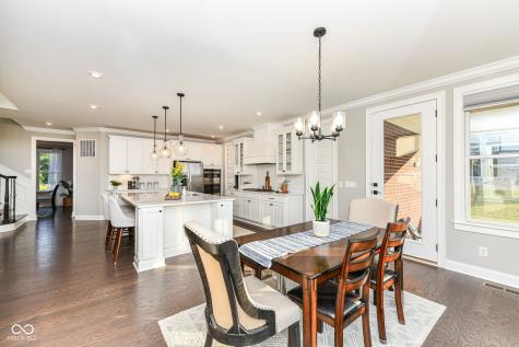 11991 Shady Knoll Drive Fishers IN 46037