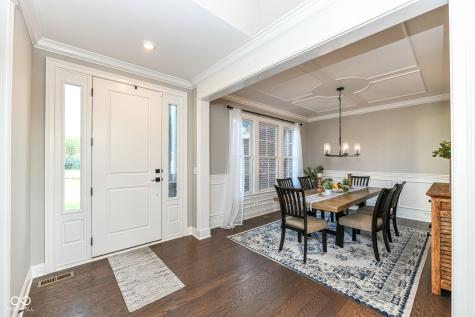 11991 Shady Knoll Drive Fishers IN 46037