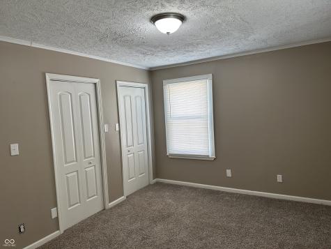 8212 Laughlin Drive Indianapolis IN 46219