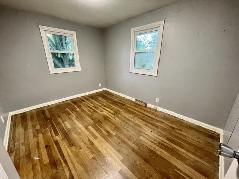 127 Kirk Drive E Indianapolis IN 46234