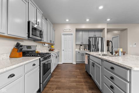 942 Ram Drive Franklin IN 46131