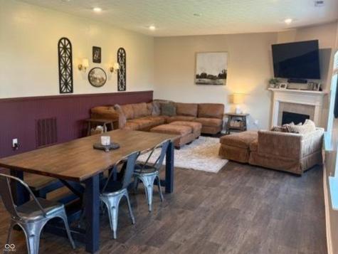 942 Ram Drive Franklin IN 46131