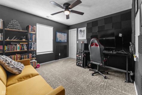 942 Ram Drive Franklin IN 46131