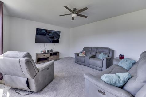 1824 Explorer Court Franklin IN 46131