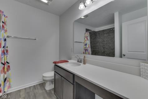 1824 Explorer Court Franklin IN 46131