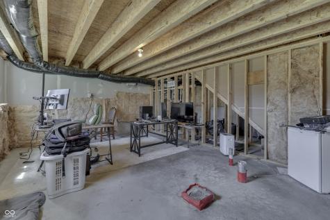1824 Explorer Court Franklin IN 46131
