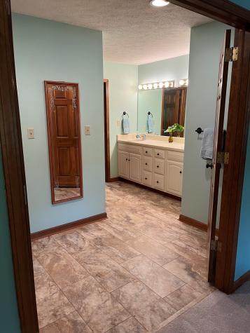 13831 Riverwood Way Carmel IN 46032