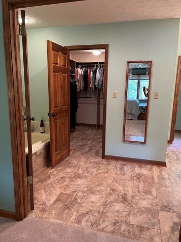 13831 Riverwood Way Carmel IN 46032