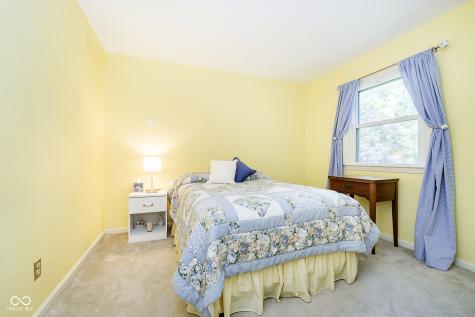 8233 Claridge Road Indianapolis IN 46260