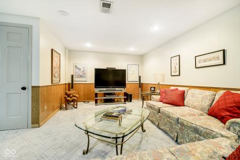 8233 Claridge Road Indianapolis IN 46260