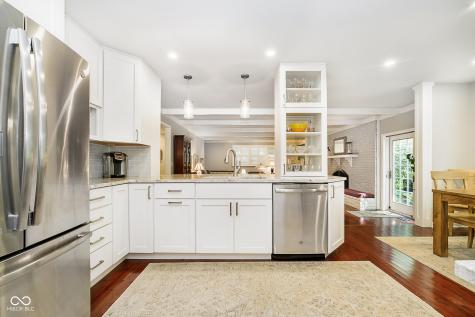 8233 Claridge Road Indianapolis IN 46260