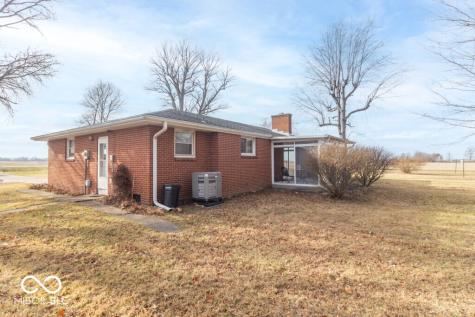 1956 W Us Highway 36 Middletown IN 47356