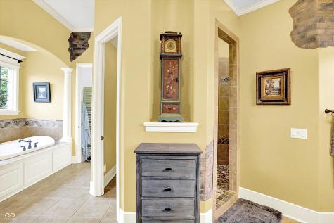 8581 Hunt Club Road Zionsville IN 46077