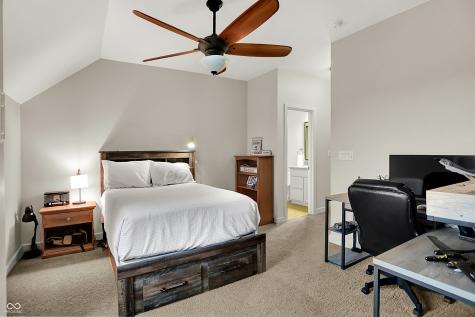 8581 Hunt Club Road Zionsville IN 46077