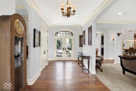 8581 Hunt Club Road Zionsville IN 46077