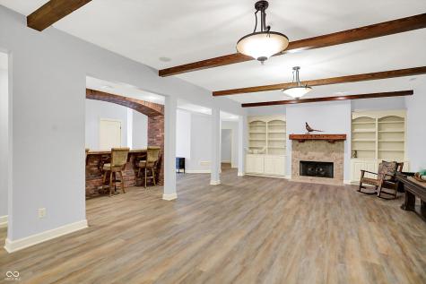 8581 Hunt Club Road Zionsville IN 46077