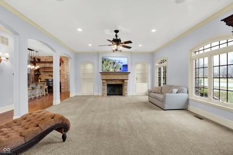 8581 Hunt Club Road Zionsville IN 46077