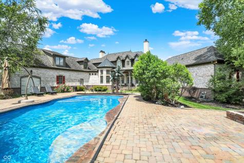 8581 Hunt Club Road Zionsville IN 46077