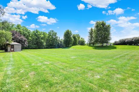 8581 Hunt Club Road Zionsville IN 46077