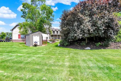 8581 Hunt Club Road Zionsville IN 46077