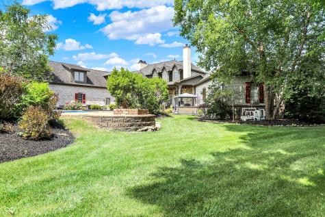 8581 Hunt Club Road Zionsville IN 46077