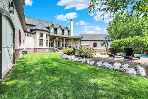 8581 Hunt Club Road Zionsville IN 46077