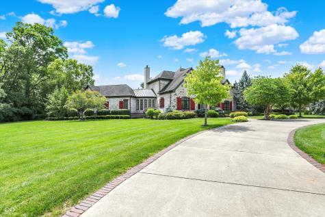 8581 Hunt Club Road Zionsville IN 46077