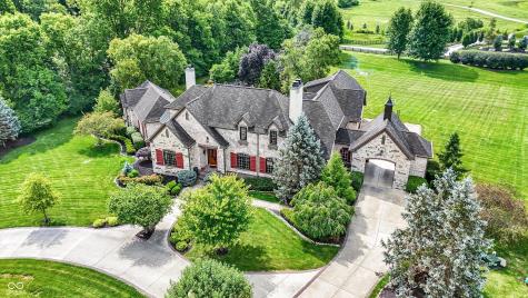 8581 Hunt Club Road Zionsville IN 46077