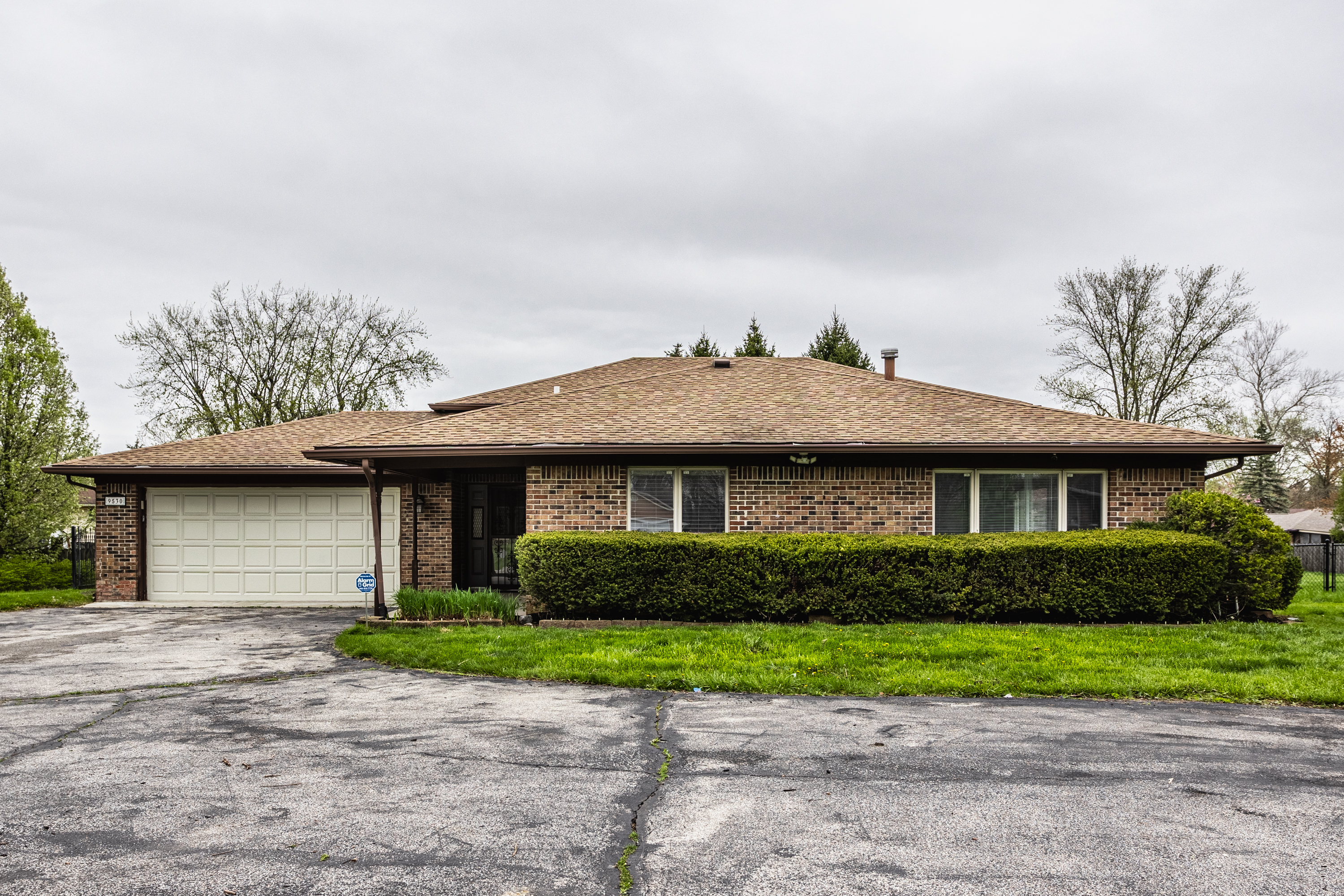 9530 E 25th Street Indianapolis IN 46229