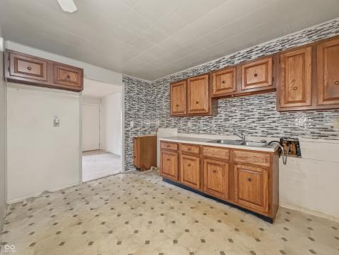 3847 N Vinewood Avenue Indianapolis IN 46254