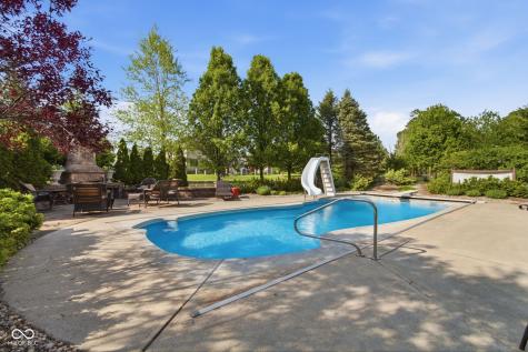 520 Southwind Brownsburg IN 46112